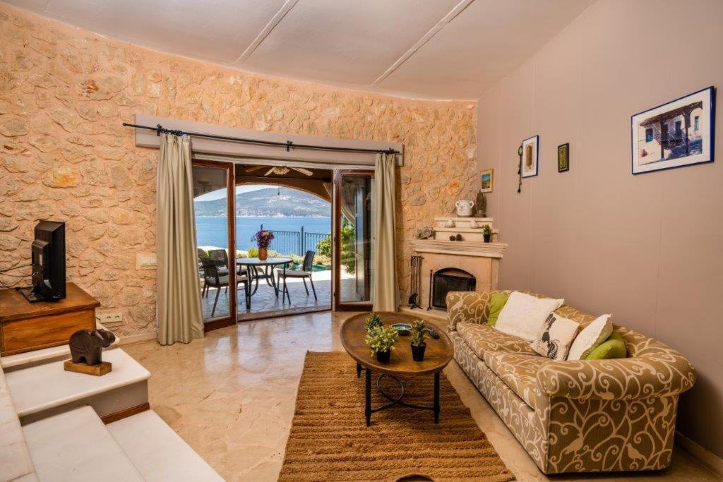 Club Patara Villas Kalkan Exterior photo
