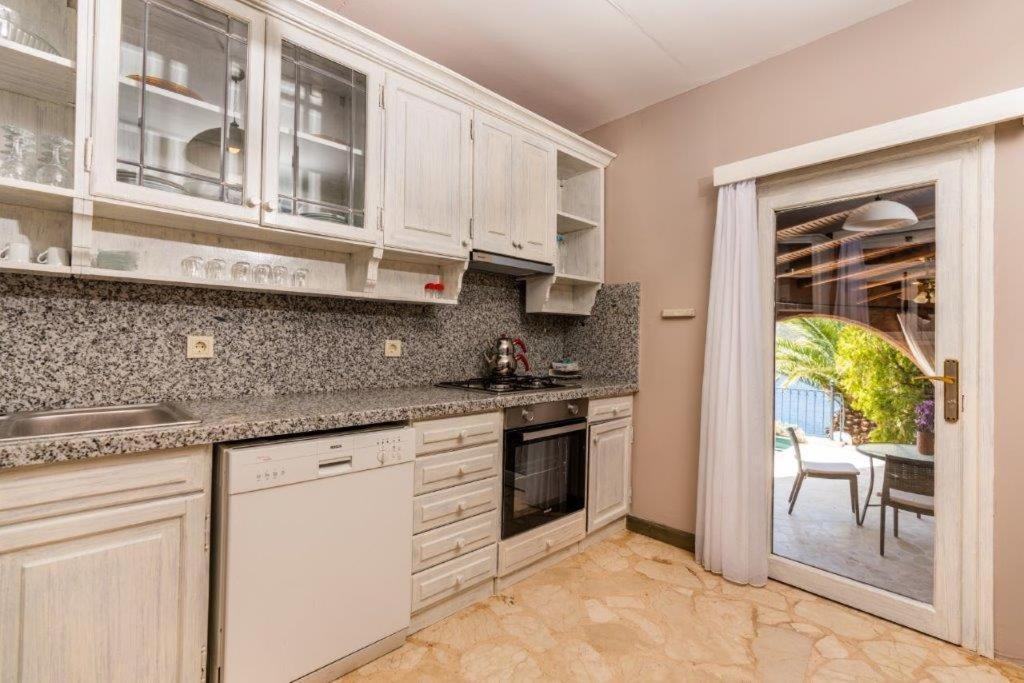 Club Patara Villas Kalkan Exterior photo
